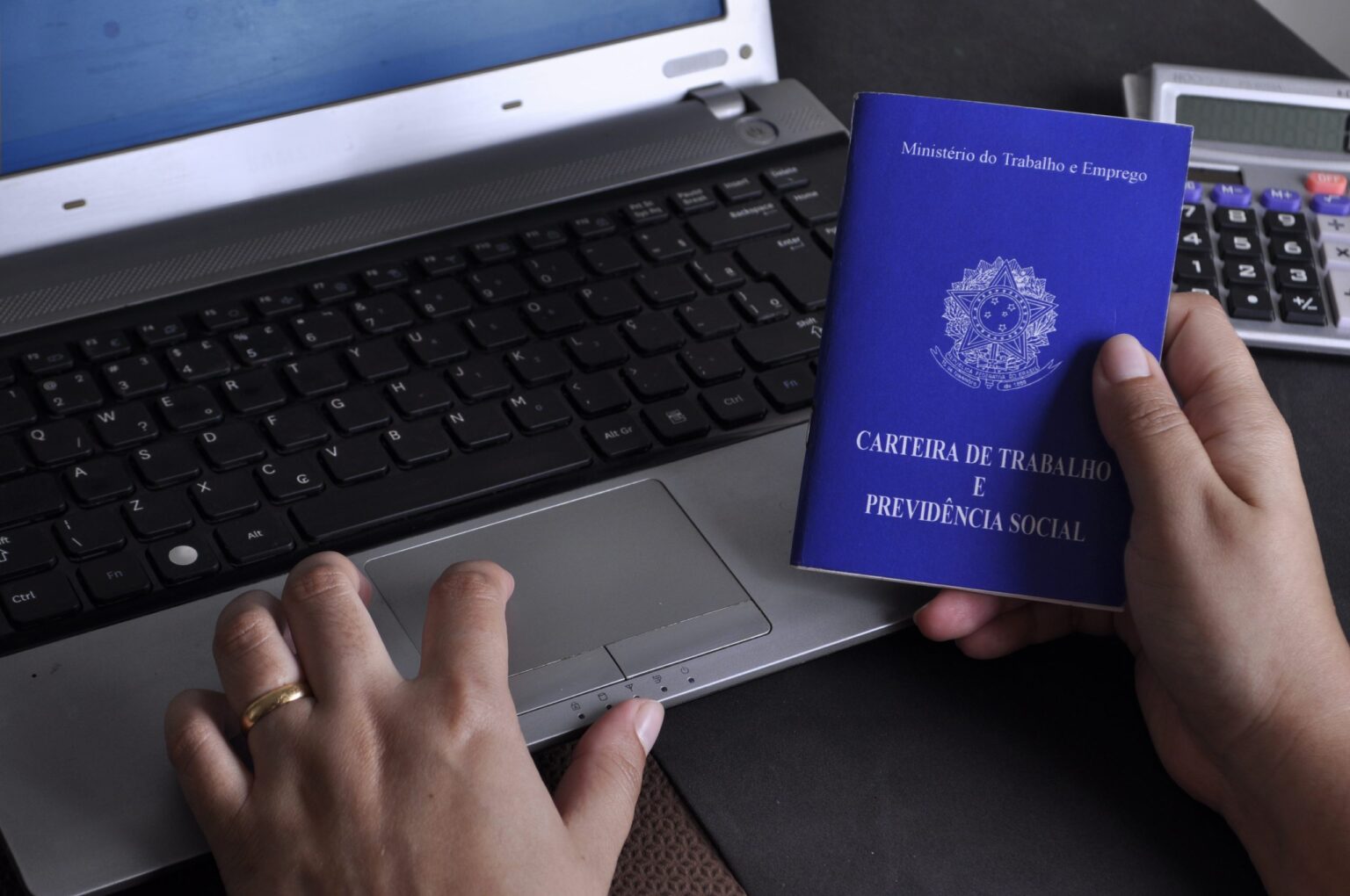 Desemprego atinge menor média anual em 2025 em 19 estados e no DF