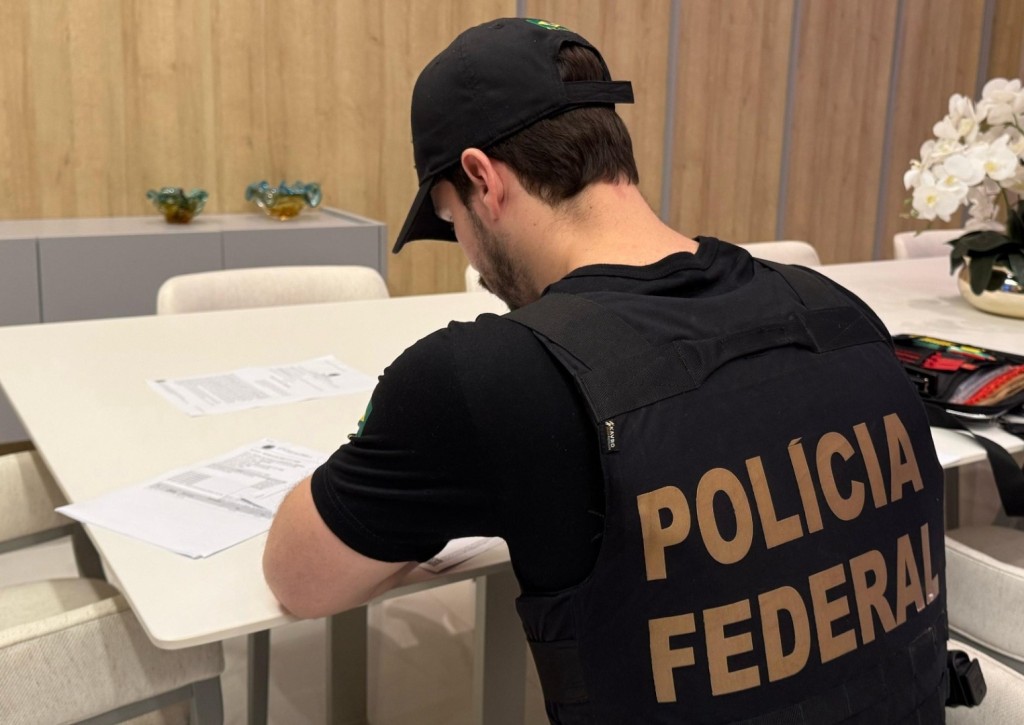 Fraudes Licitatórias: PF Investiga Corrupção em Municípios do Amapá