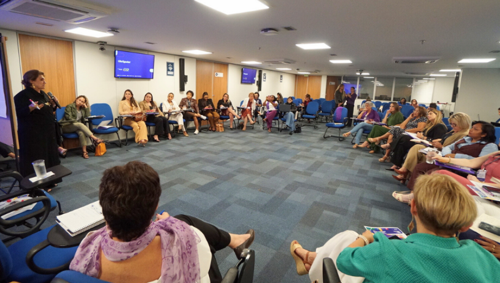 Encontro Nacional de Gestoras Estaduais de Políticas para Mulheres Fortalece Agenda Federativa