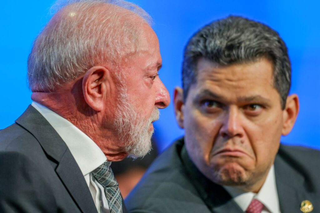 Master Aumenta Pressão no Congresso, Impactando Alcolumbre e Lula Sobre Controle da PF