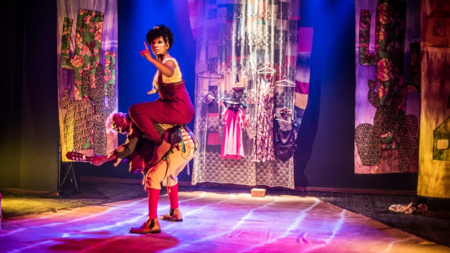 Semana de Teatro do Amapá: Espetáculos Gratuitos Transformam Santana em Palco Vivo