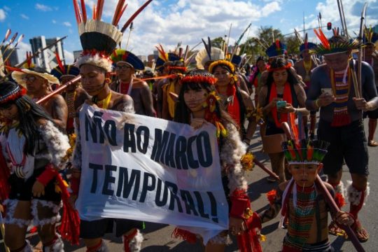 19 de Abril: Povos Indígenas Lutam por Terra e Cultura com Dignidade