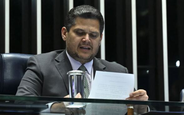 Davi Alcolumbre e a Sabatina de Jorge Messias: Resistência e Expectativa no Senado