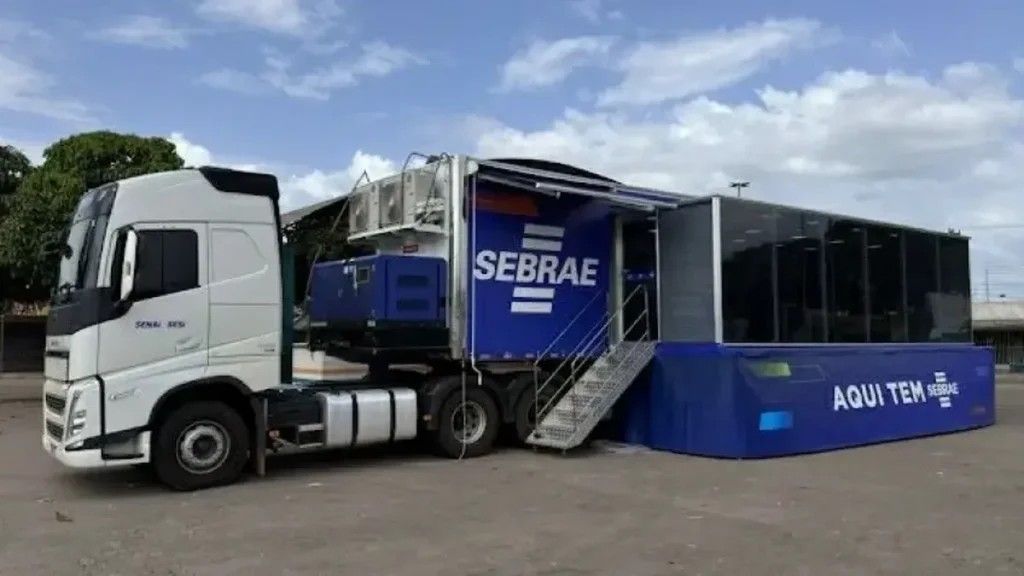 Carreta Empreendedora do Sebrae leva capacitação e crédito ao Vale do Jari