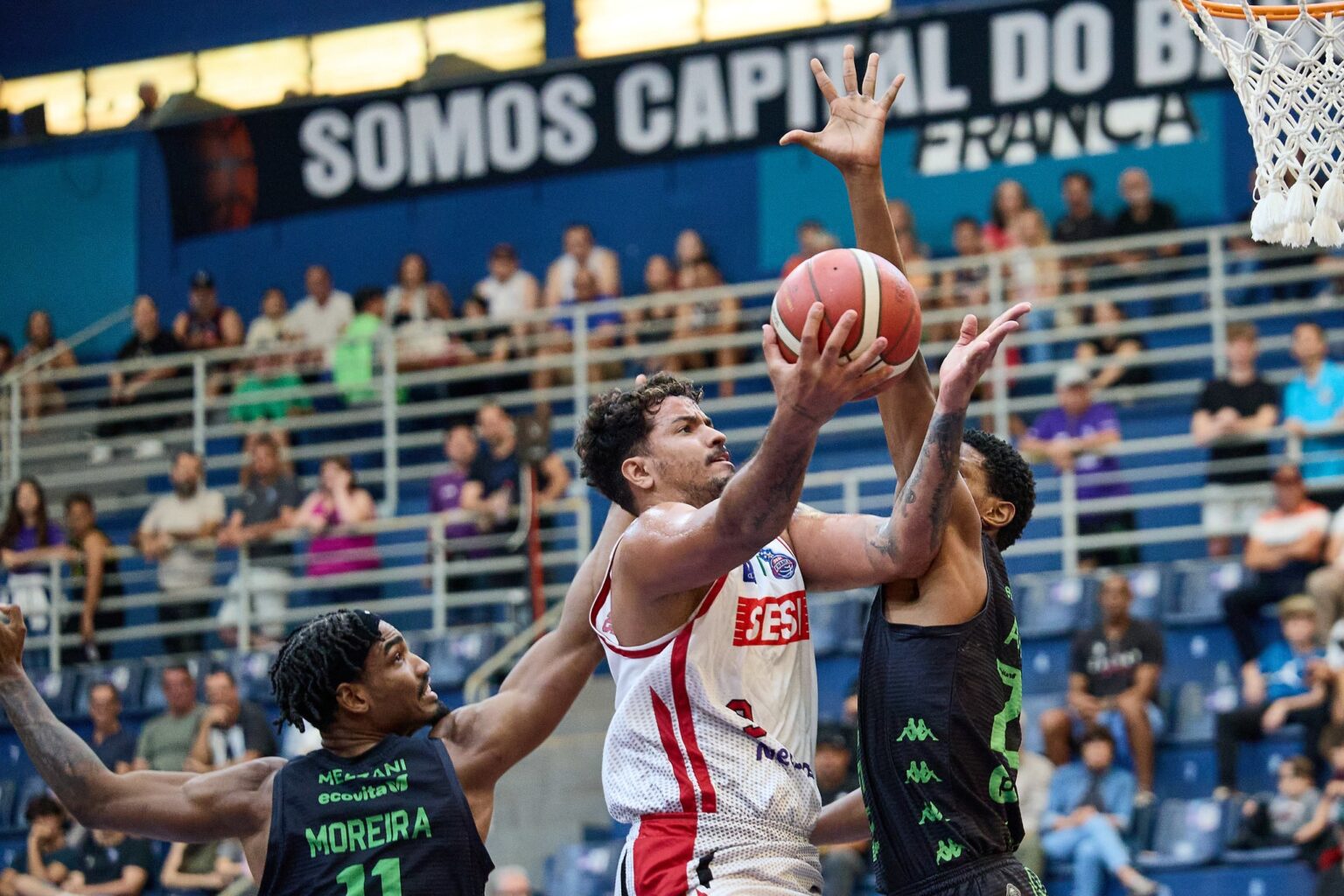 Franca domina Bauru e conquista vitória no NBB com grande desempenho