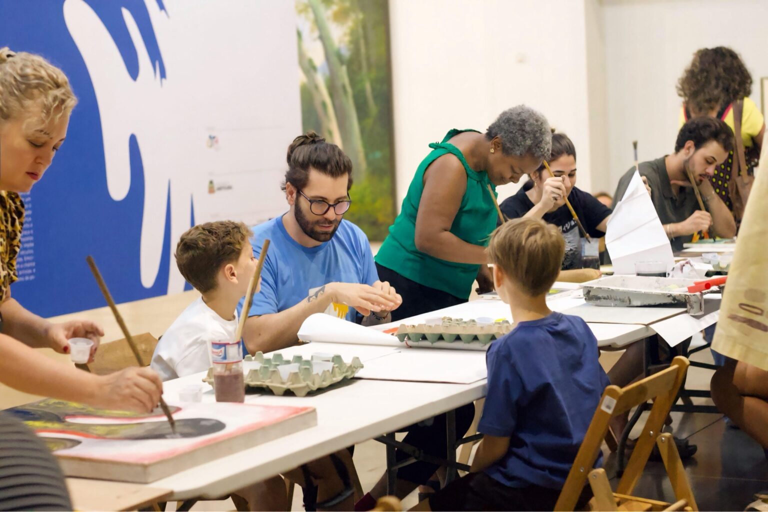 MAIS: Projeto Transformador Preserva Memórias da Comunidade LGBTQIAPN+