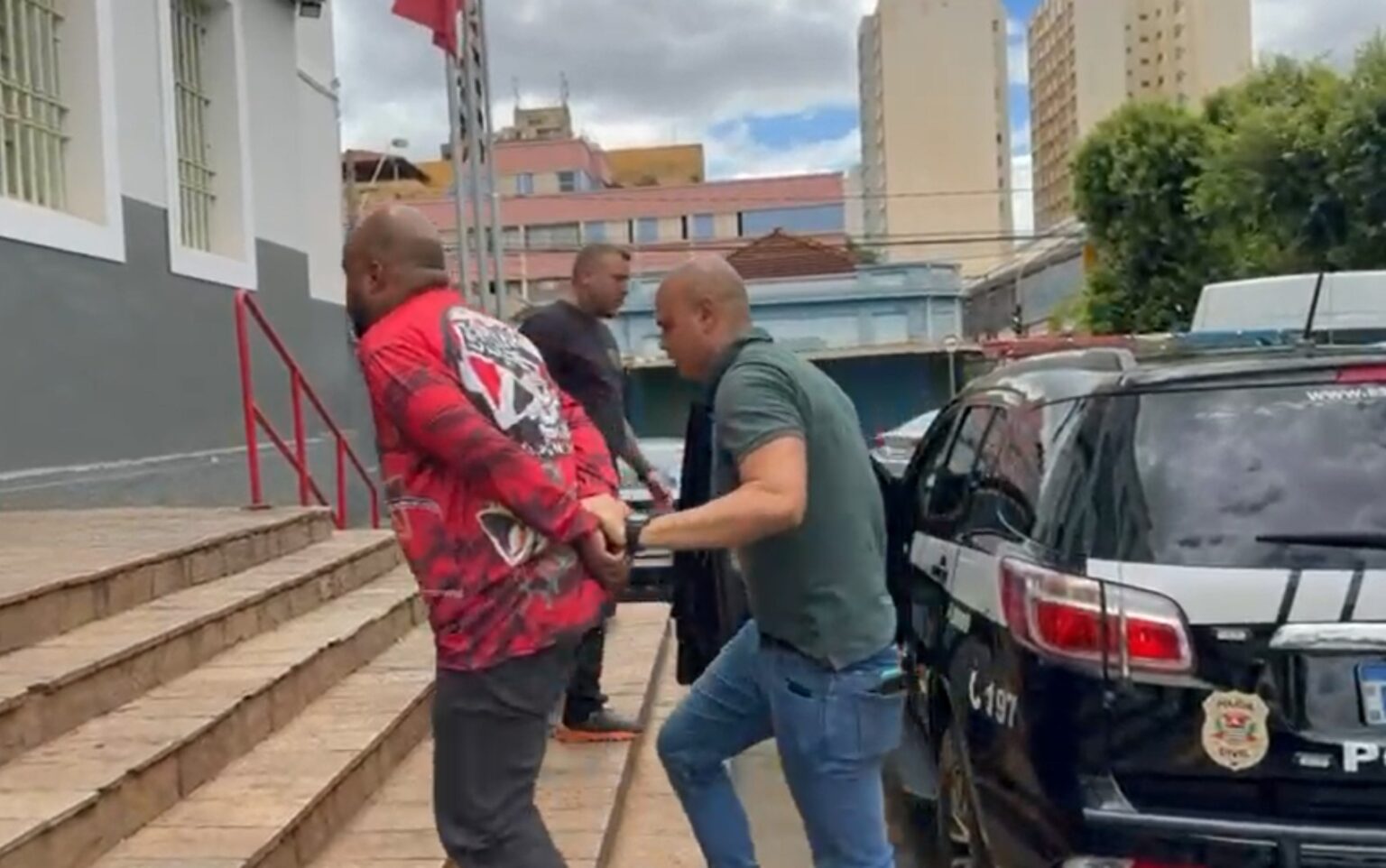 Aumento de Entregas de Drogas em Ribeirão Preto Preocupa Polícia Civil