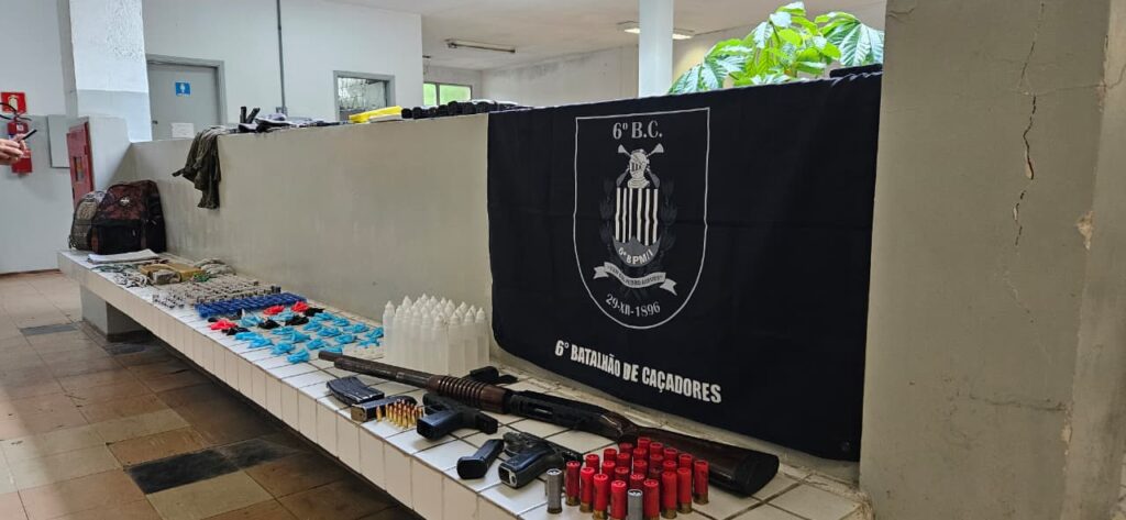 Conflito no Morro do Tetéu: Três Moradores Perdem a Vida em Troca de Tiros com a Polícia