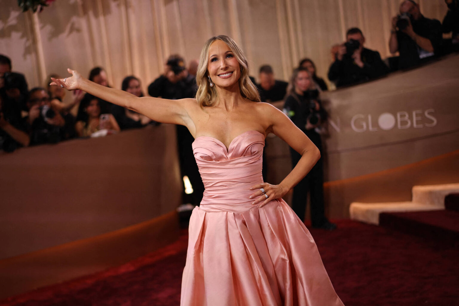 Globo de Ouro Celebra Artistas Estrangeiros em Meio à Polêmica da Política Americana