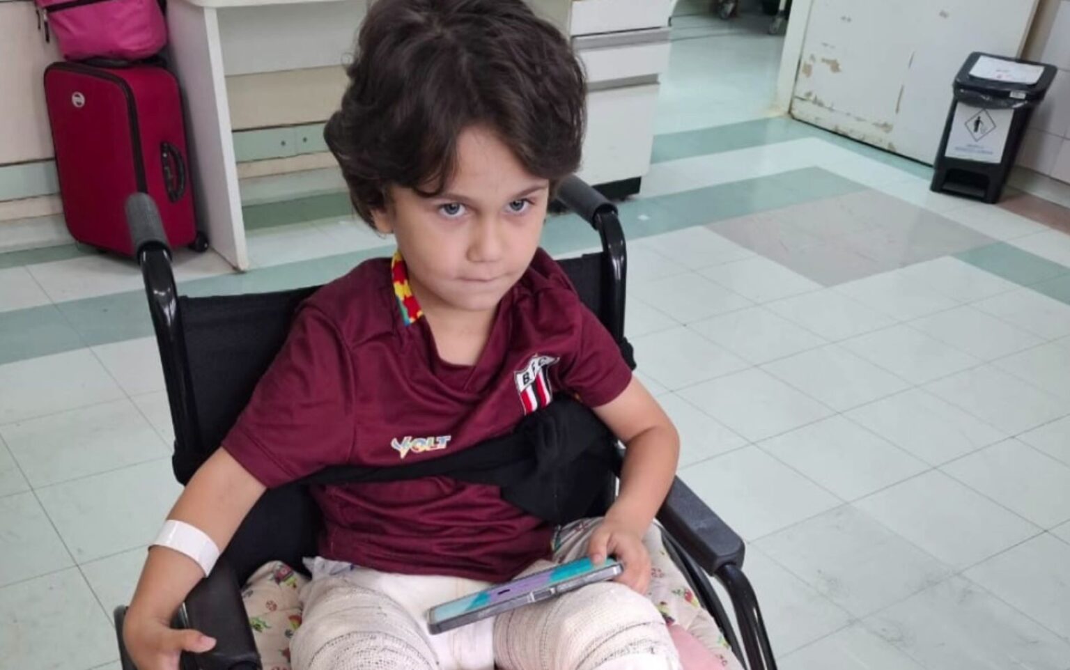 Menino Sobrevive a Queda do 10º Andar e Recebe Alta do Hospital em Ribeirão Preto