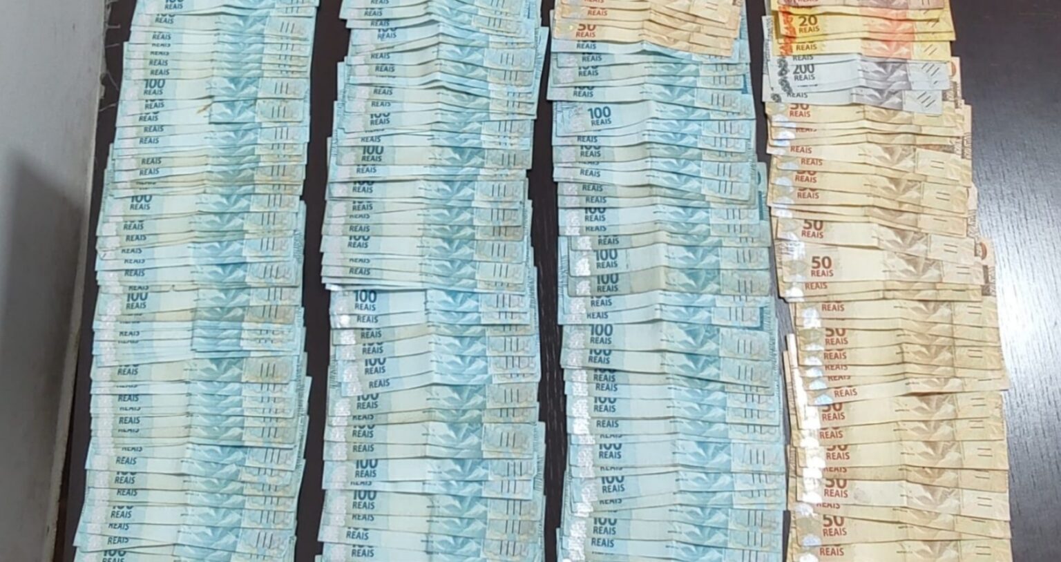 Operação ‘Quebrando a Banca’: Grupo Usava Jogo do Bicho e Apostas para Movimentar Quase R$ 100 Milhões Operação 'Quebrando a Banca': Grupo Usava Jogo do Bicho e Apostas para Movimentar Quase R$ 100 Milhõ