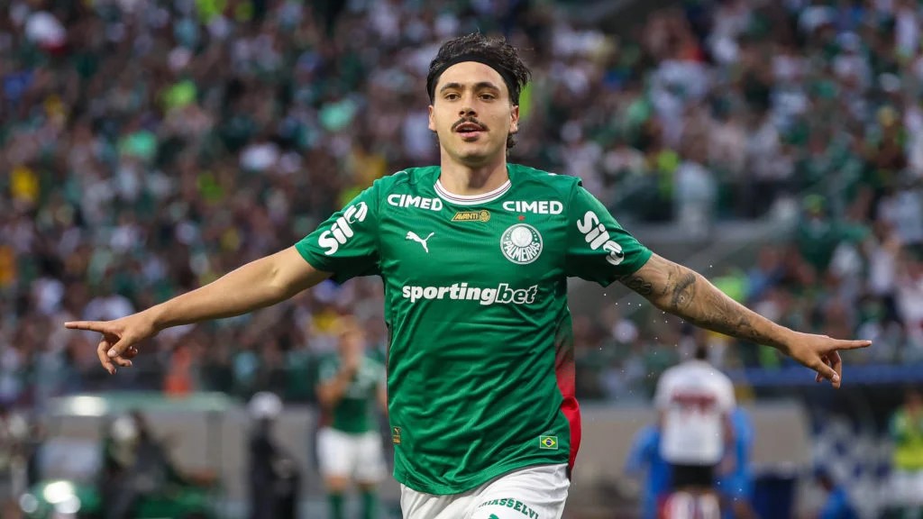 Palmeiras Amplia Tabu sobre o São Paulo em Clássico Empolgante Palmeiras Amplia Tabu sobre o São Paulo em Clássico Empolgante
