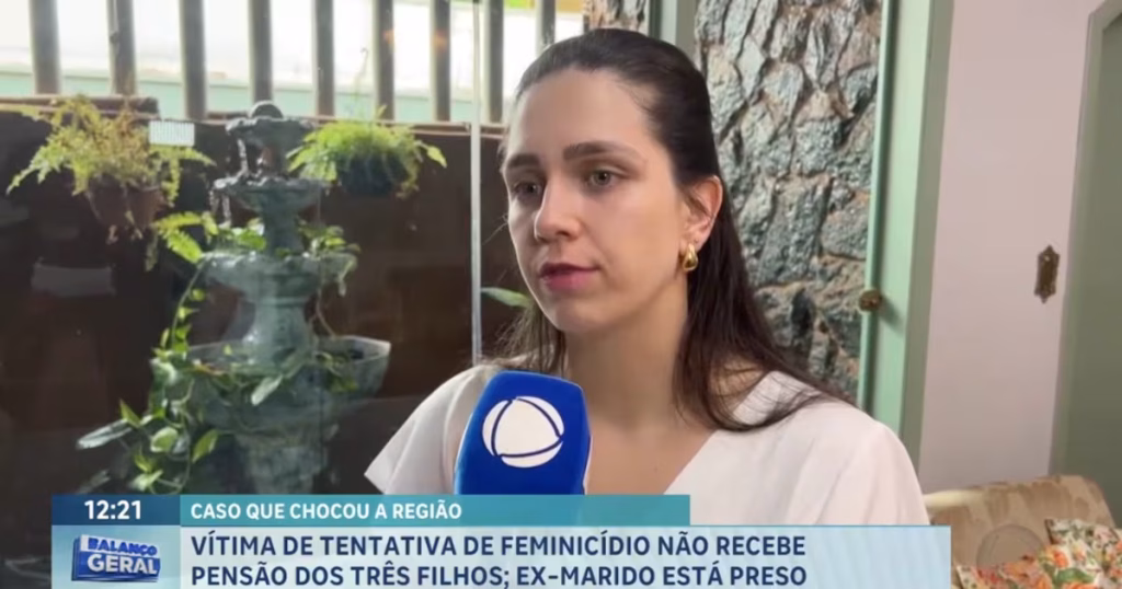 Vítima de Tentativa de Feminicídio Enfrenta Dificuldades sem Pensão dos Filhos Vítima de Tentativa de Feminicídio Enfrenta Dificuldades sem Pensão dos Filhos