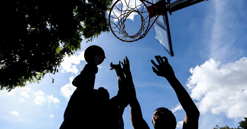 Inscrições Abertas para a Escolinha de Basquetebol da USP: Participe! Inscrições Abertas para a Escolinha de Basquetebol da USP: Participe!