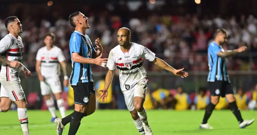 São Paulo Derrota Grêmio e Assume a Liderança do Brasileirão