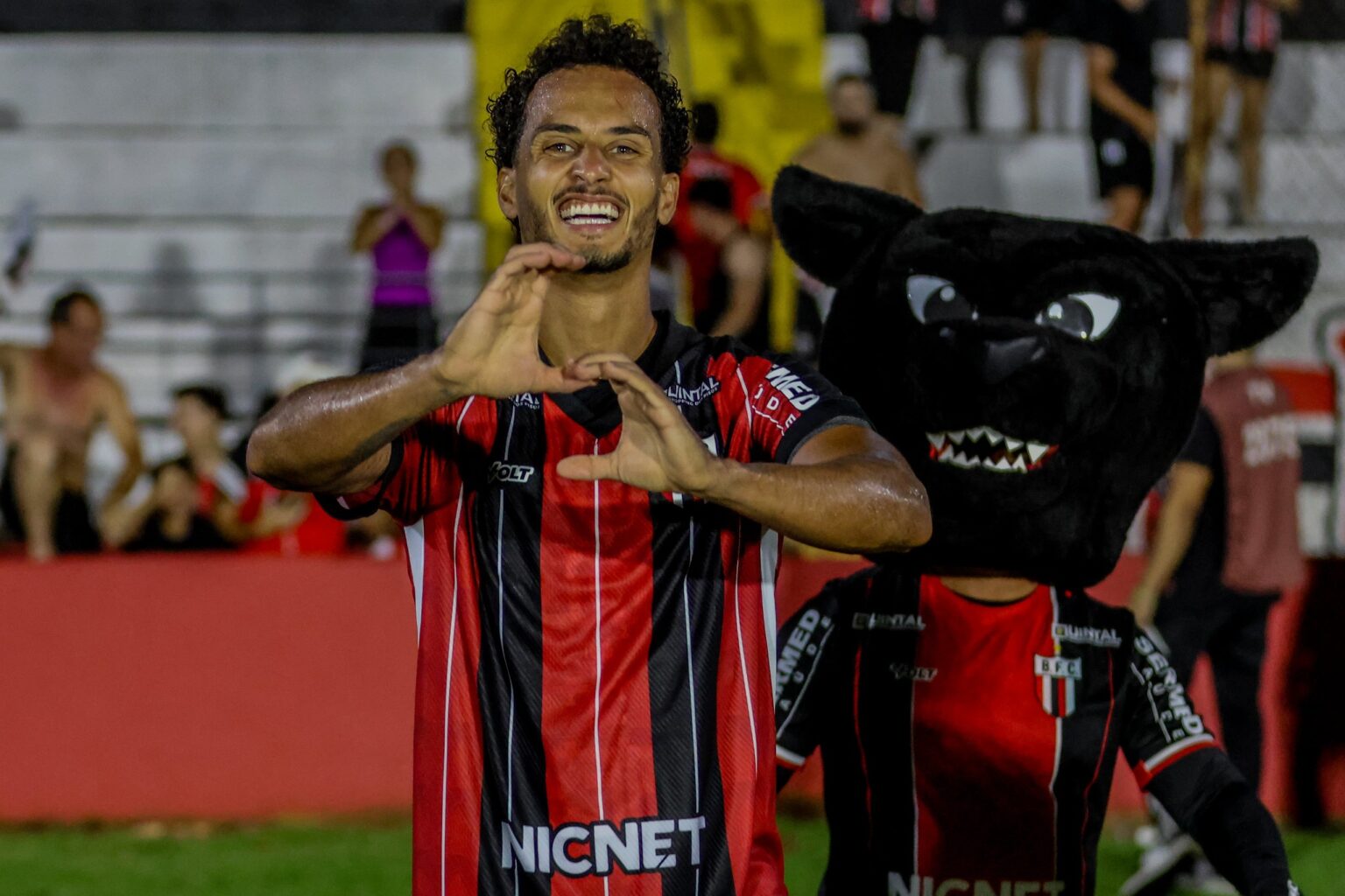 Botafogo-SP Goleia na Estreia da Série B: Incrível Retorno Após 10 Anos Botafogo-SP Goleia na Estreia da Série B: Incrível Retorno Após 10 Anos