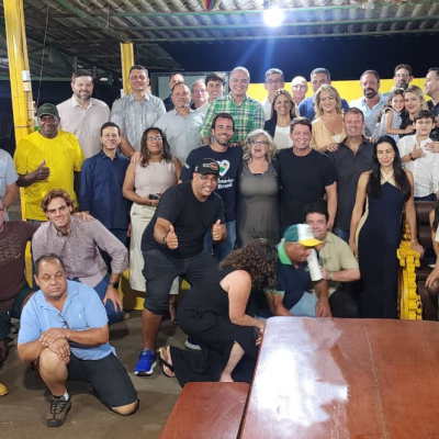 Eleições: Encontro entre Líderes Políticos e do Agro Reforça Apoio a Flávio Bolsonaro Eleições: Encontro entre Líderes Políticos e do Agro Reforça Apoio a Flávio Bolsonaro