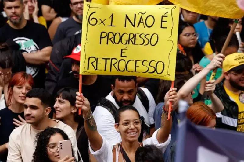 Alteração na jornada de trabalho: uma tendência inevitável, afirma Alckmin Alteração na jornada de trabalho: uma tendência inevitável, afirma Alckmin