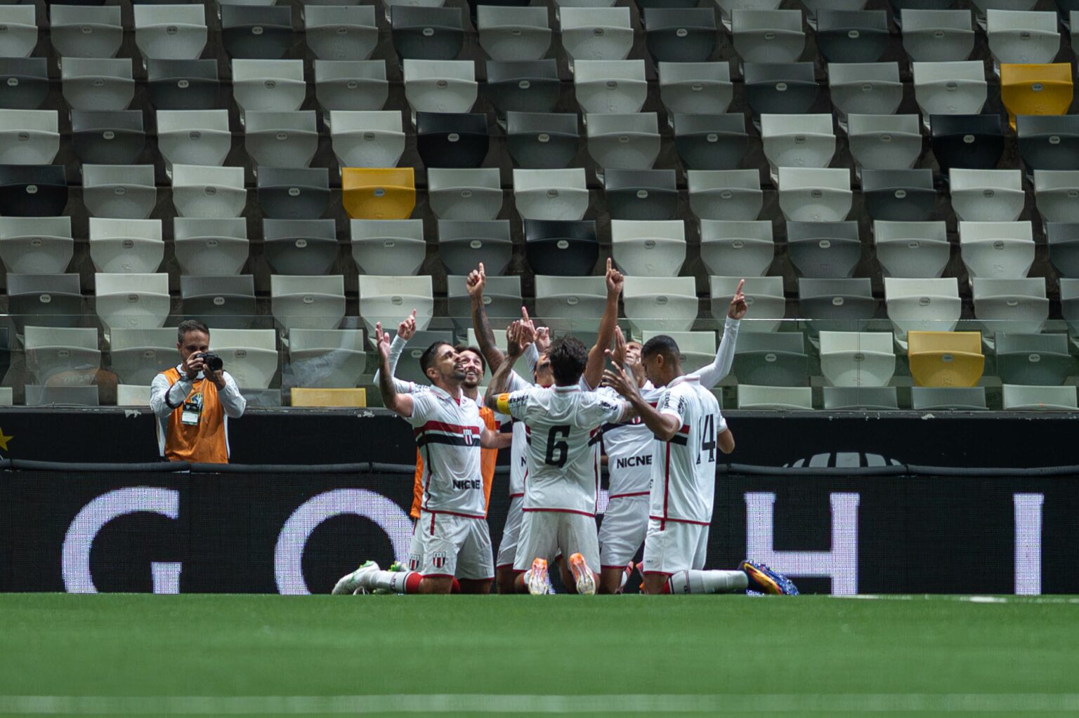 Análise das Atuação do Botafogo-SP: Destaques e Notas da Partida em Belo Horizonte
