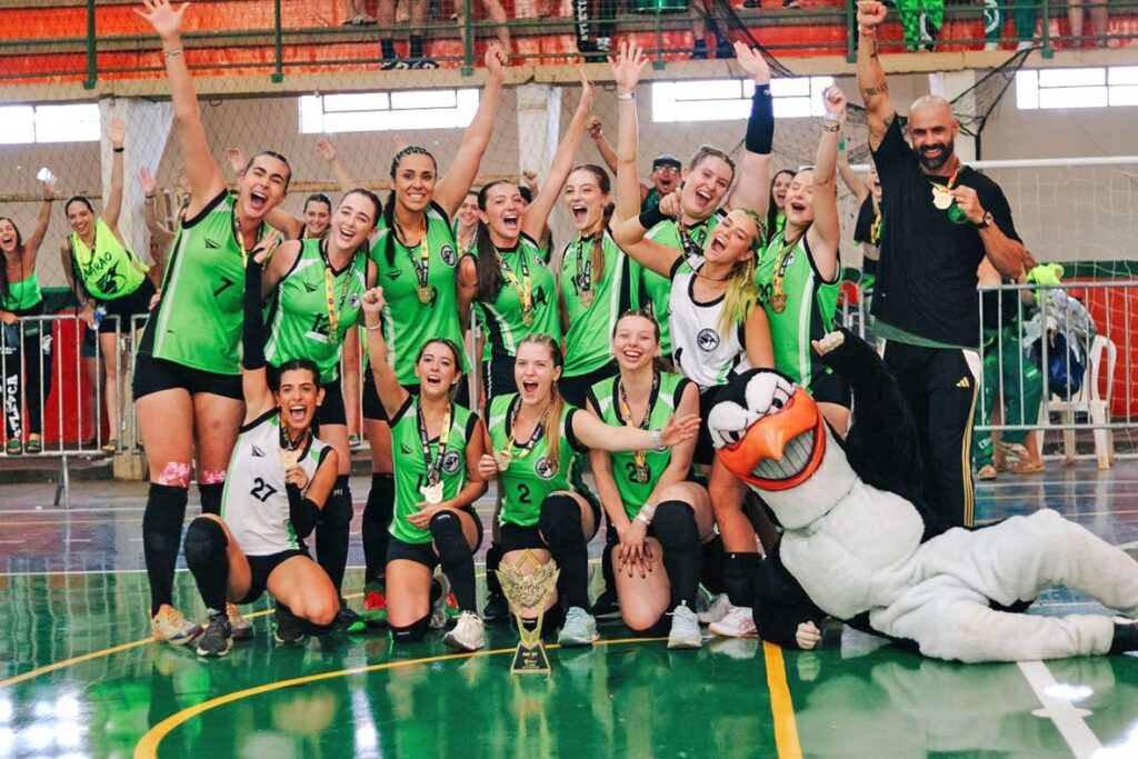 Cravinhos: Um Destaque Emergente no Voleibol Regional Cravinhos: Um Destaque Emergente no Voleibol Regional