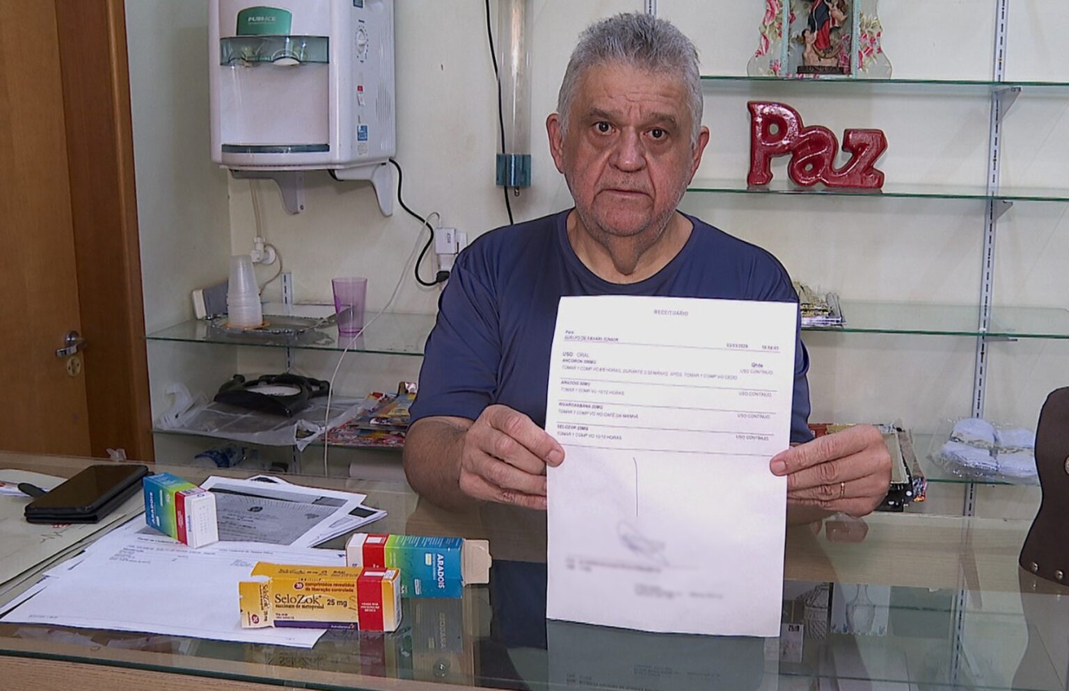 Surpreendente Erro: Comerciante Descobre que Está 'Morto' no SUS em SP