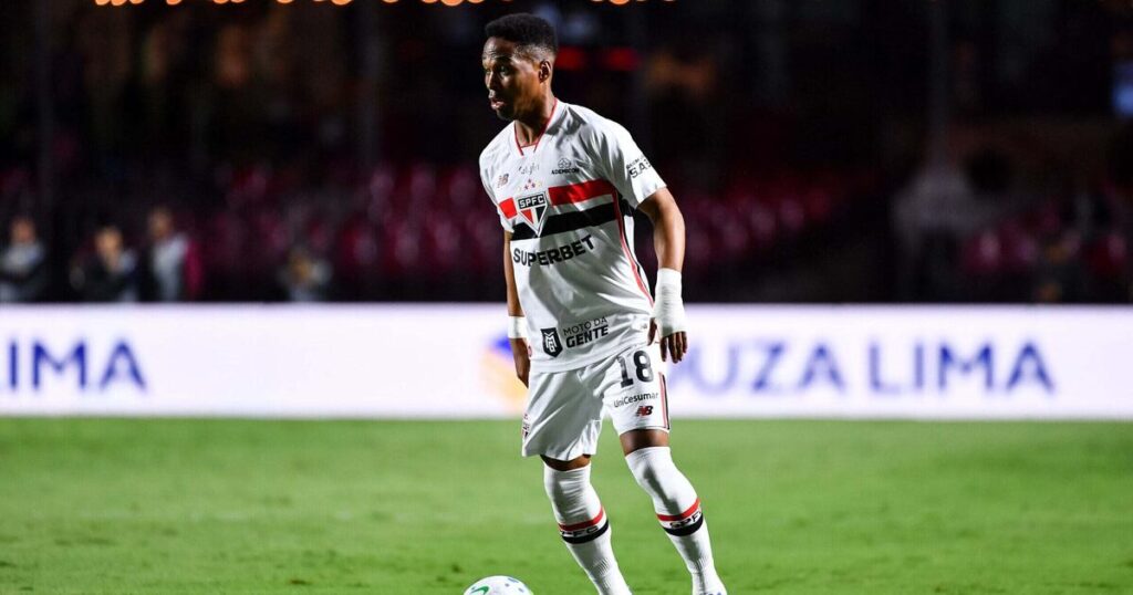 Cruzeiro Avalia Possibilidade de Contratar Wendell, Lateral do São Paulo Cruzeiro Avalia Possibilidade de Contratar Wendell, Lateral do São Paulo