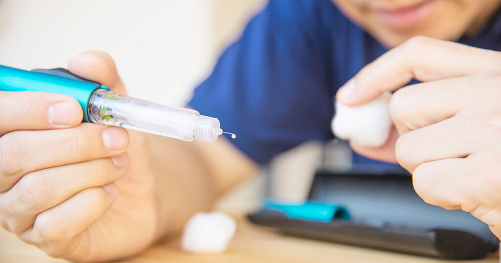 Fórum da USP Discute Uso Indevido de Medicamentos e Canetas Emagrecedoras