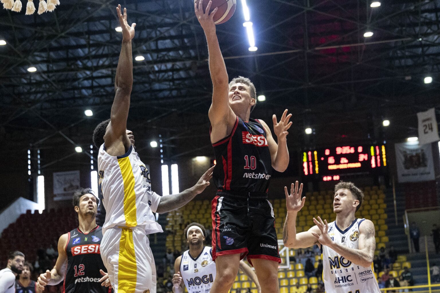 Franca x Mogi: Confronto Decisivo nas Quartas de Final do NBB