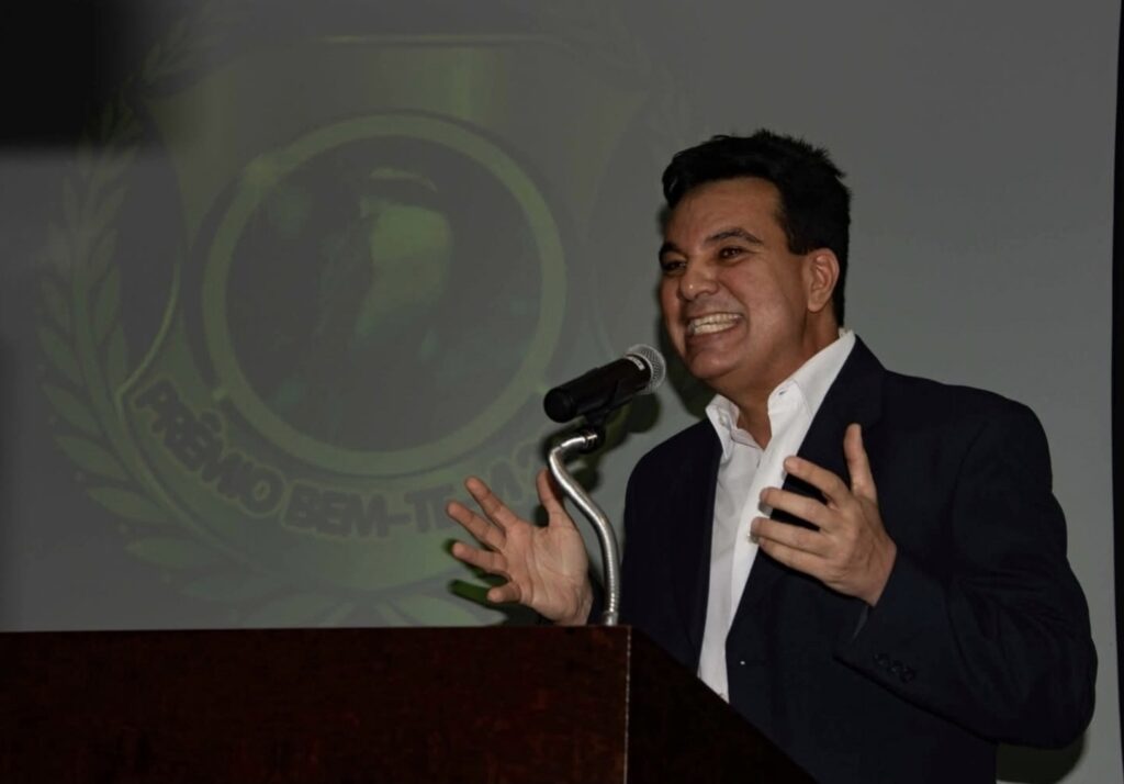 Grupo Thathi é Homenageado no Prêmio “Bem-te-vi” com Reconhecimento no Esporte Grupo Thathi é Homenageado no Prêmio “Bem-te-vi” com Reconhecimento no Esporte