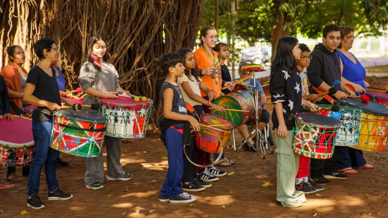 Projeto Vivenciar a VivaCidade promove imersão artística gratuita em Ribeirão Preto
