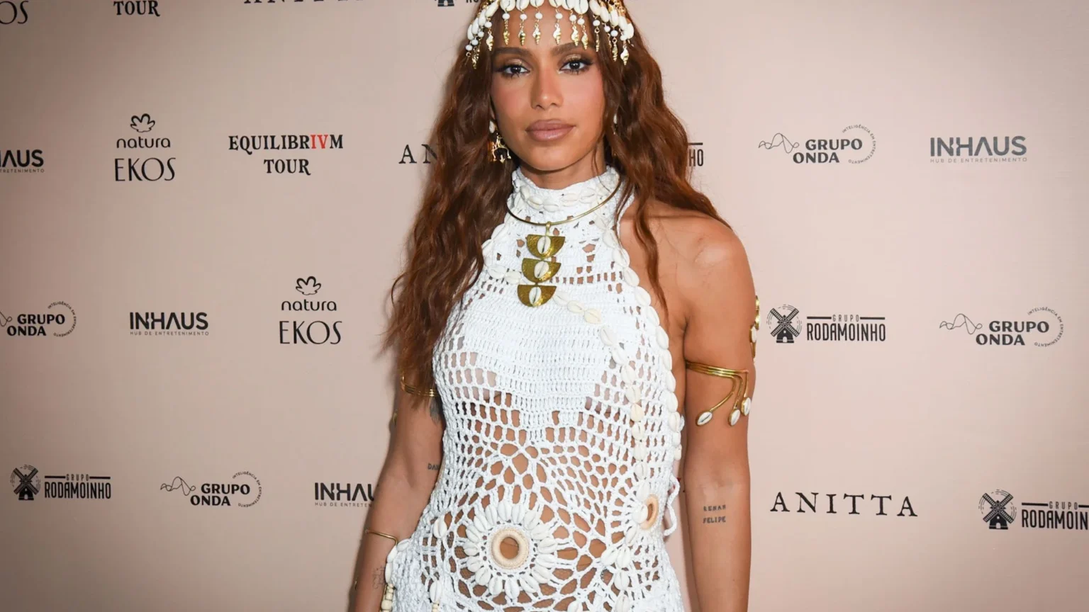 Anitta traz ‘Equilibrivm Tour’ a São Paulo com imersão na cultura brasileira Anitta traz 'Equilibrivm Tour' a São Paulo com imersão na cultura brasileira