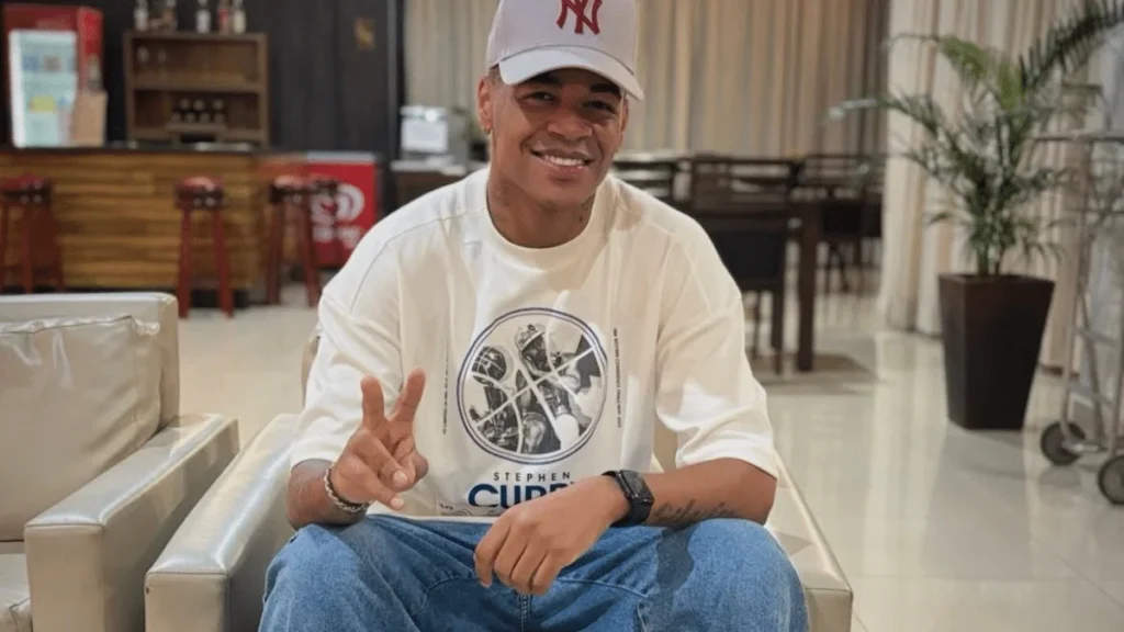Estrelas da Casa: saiba como votar no cantor de Ribeirão Preto que disputa vaga no reality