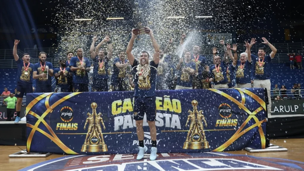 Mogi Basquete conquista tricampeonato paulista com vitória decisiva sobre Franca