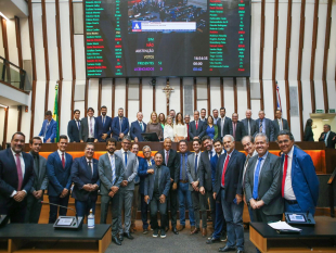 ALBA Encerra 2025 com Aprovação do Orçamento do Estado e 1.570 Matérias