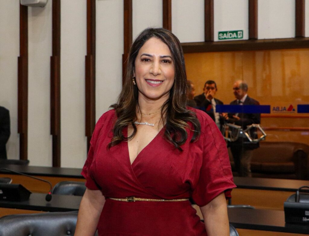 Cláudia Oliveira: Projetos que Impulsionam Cultura e Turismo na Bahia