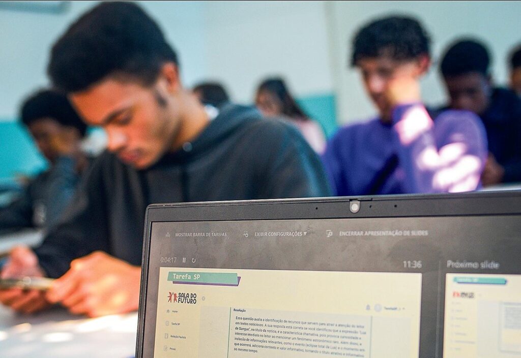Escolas de SP Implementarão Nova Ferramenta de Inteligência Artificial em 2026
