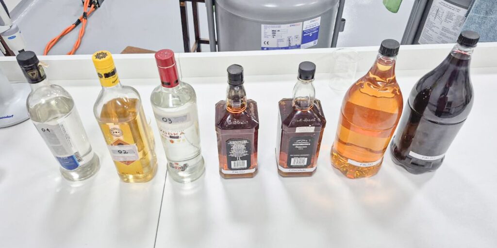 Intoxicação por Metanol na Bahia: Sete Pessoas Afetadas e Proibição de Bebidas Destiladas