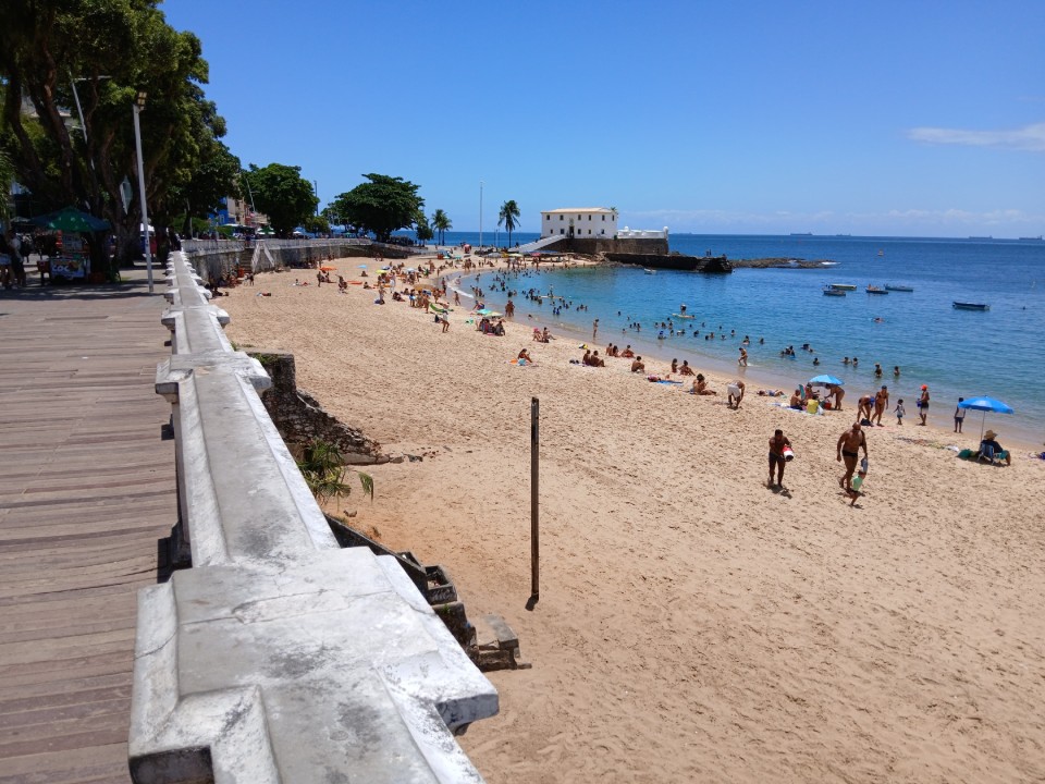 Salvador: Calor de até 40°C e Previsão de Chuvas para o Início de 2026
