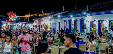 Bahia brilha como destino turístico no Réveillon 2026