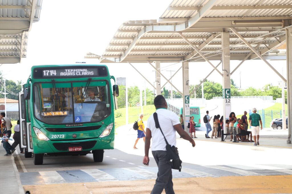 Bahia Propõe Transporte Público Gratuito: Um Novo Caminho para a Mobilidade Bahia Propõe Transporte Público Gratuito: Um Novo Caminho para a Mobilidade