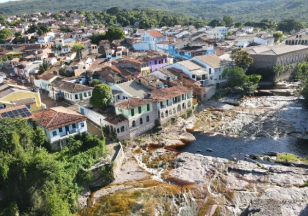 Deputado Propõe Subsídio para Impulsionar o Turismo no Interior da Bahia