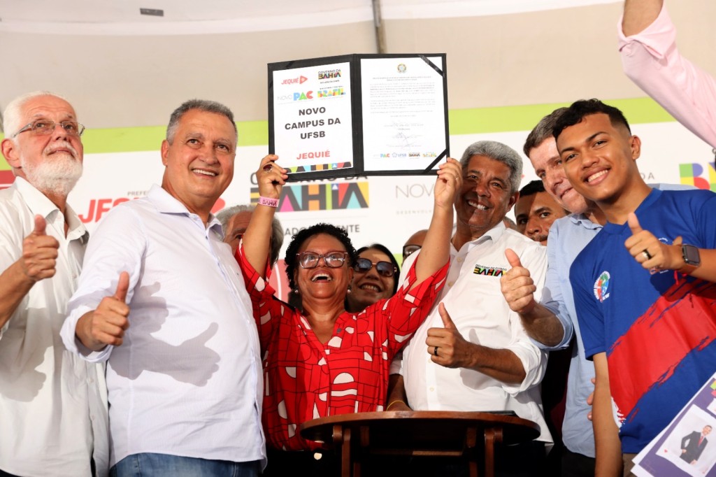 Educação e Tecnologia: O Futuro da Transformação na Bahia, Afirma Rui Costa Educação e Tecnologia: O Futuro da Transformação na Bahia, Afirma Rui Costa