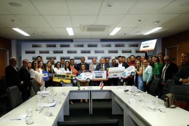 Governo da Bahia Fortalece Saúde e Educação em Jiquiriçá com Novos Equipamentos