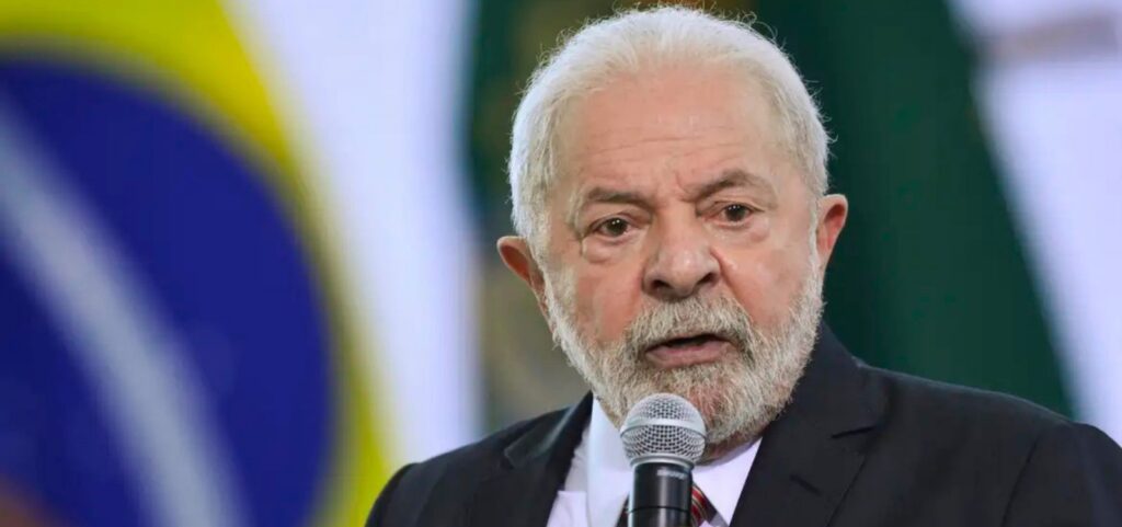 Lula Sanciona Orçamento de 2026 com Vetos de R$ 400 Milhões às Emendas Parlamentares
