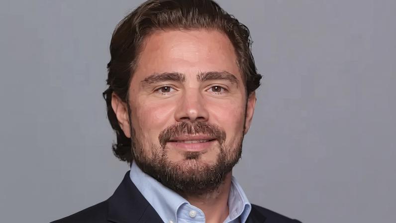 Investigação das Festas de Daniel Vorcaro em Trancoso: Quem São os Participantes?