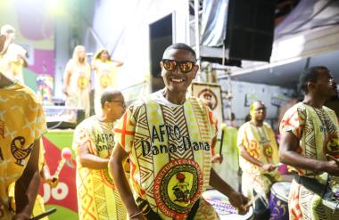 Noite Vibrante de Verão: Ensaio Geral do Ilê Aiyê e Xédendê Agitam Salvador