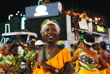 Ouro Negro: Bloco Afro Muzenza Celebra 45 Anos de Resistência no Carnaval de Salvador