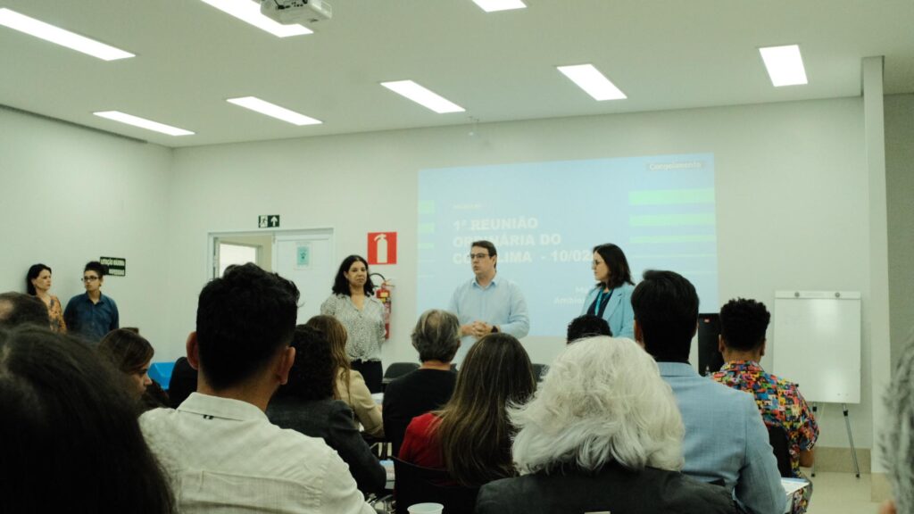 Posse do Comitê Municipal de Mudanças Climáticas Fortalece Política em BH Posse do Comitê Municipal de Mudanças Climáticas Fortalece Política em BH
