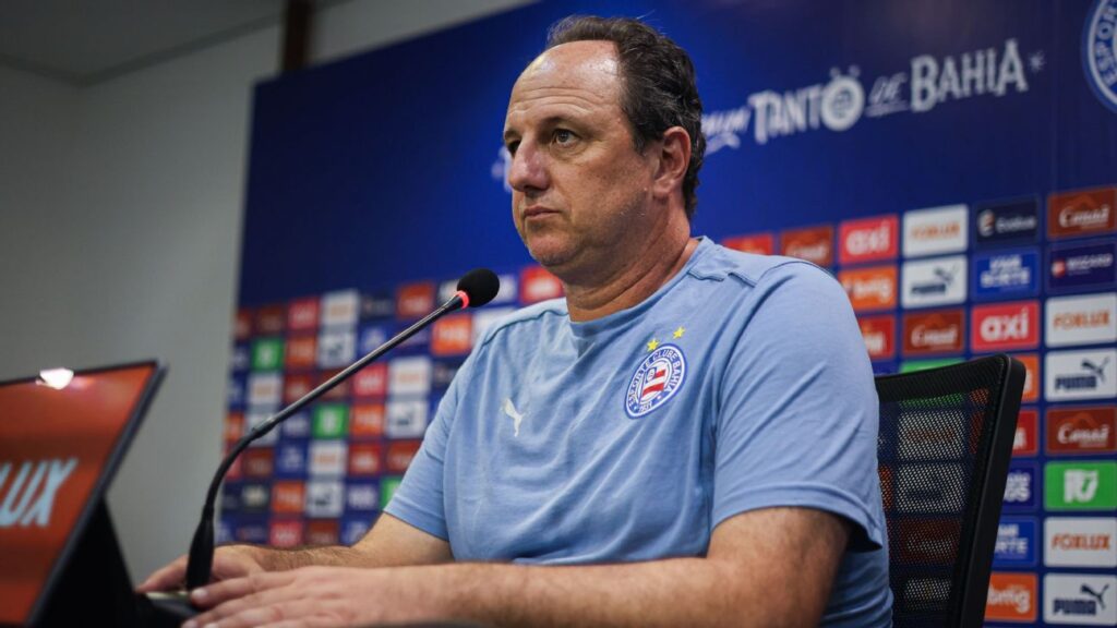 Rogério Ceni Critica Empate do Bahia em 'Campo de Condomínio': 'Mais Pelada que Jogo'