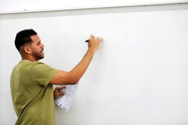 SEC Abre Inscrições para Professores de Inglês Participarem de Programa Internacional